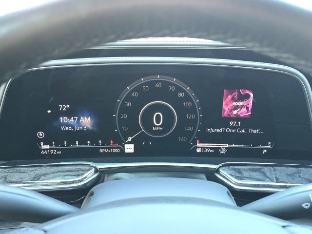 Used 2021 Cadillac Escalade Premium Luxury w/ Driver Assist Tech Package AWD/4WD image 31