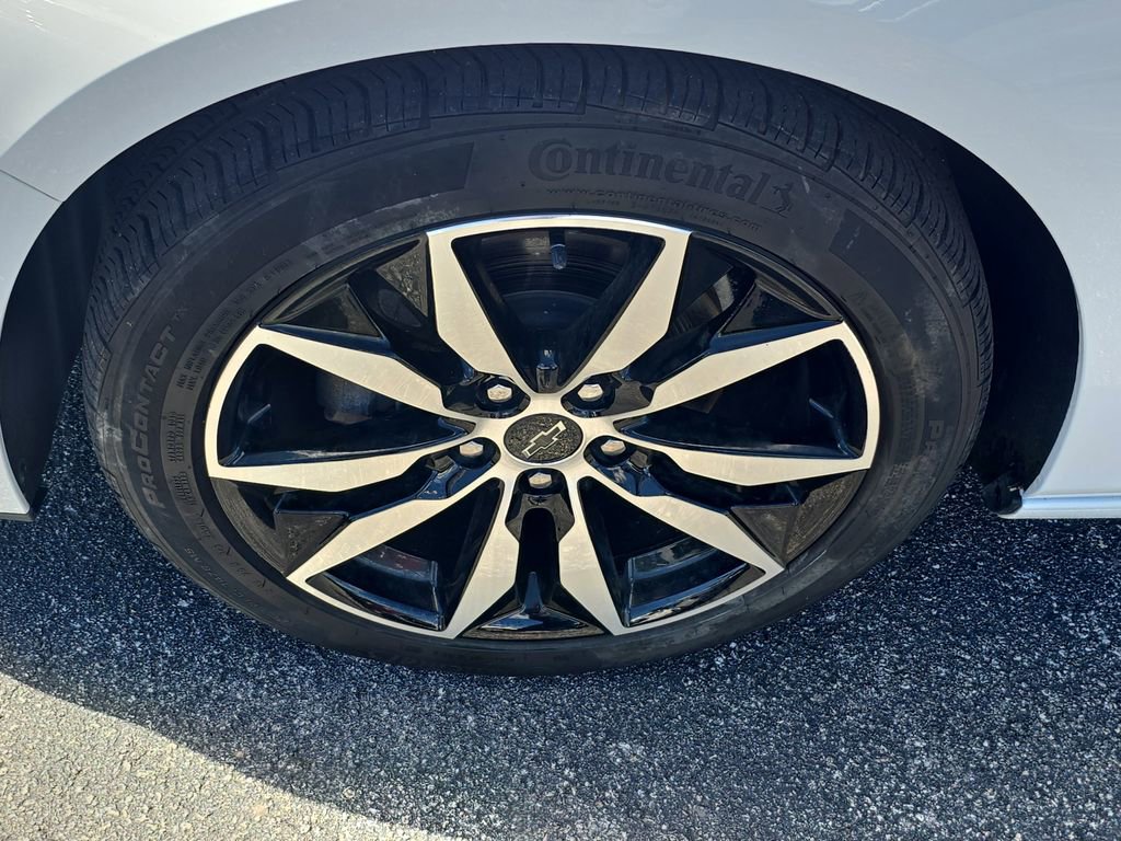 Used 2022 Chevrolet Malibu RS image 10