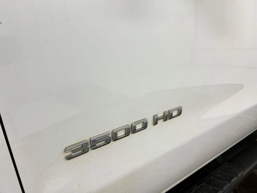 Used 2019 Chevrolet Silverado 3500 W/T w/ WT Convenience Package AWD/4WD image 18