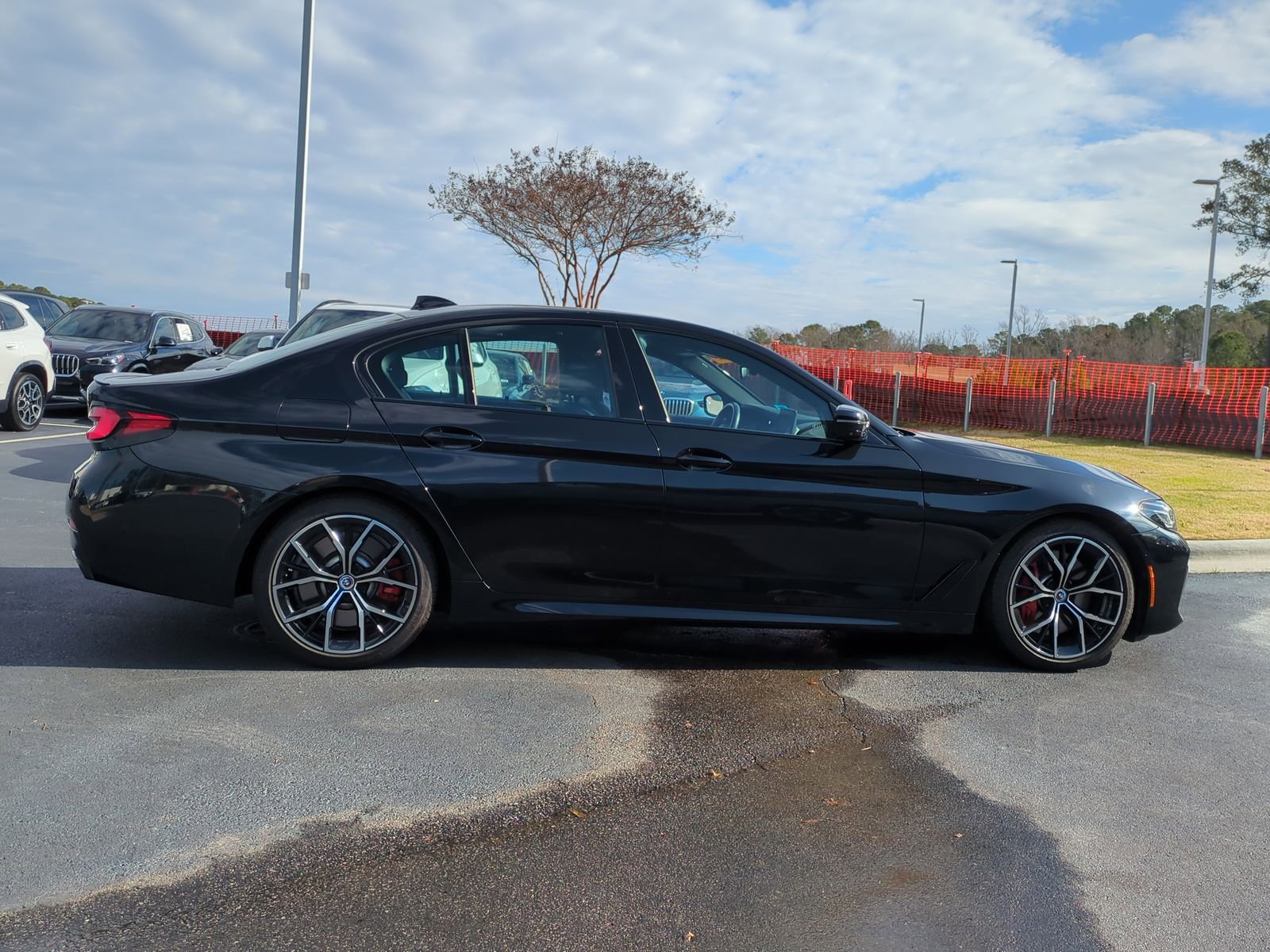 Used 2023 BMW M550i xDrive image 10