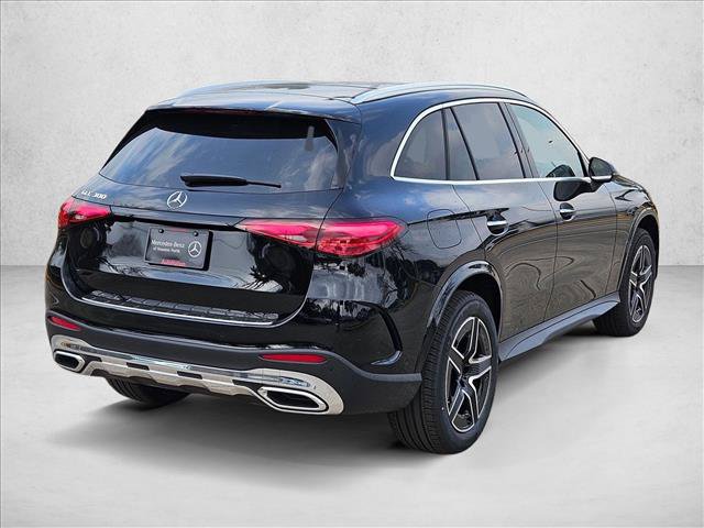 Used 2026 Mercedes-Benz GLC 300 image 5