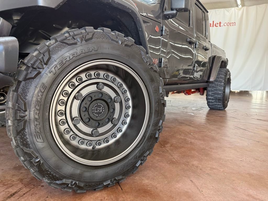 Used 2022 Jeep Gladiator Mojave w/ Cold Weather Group image 20