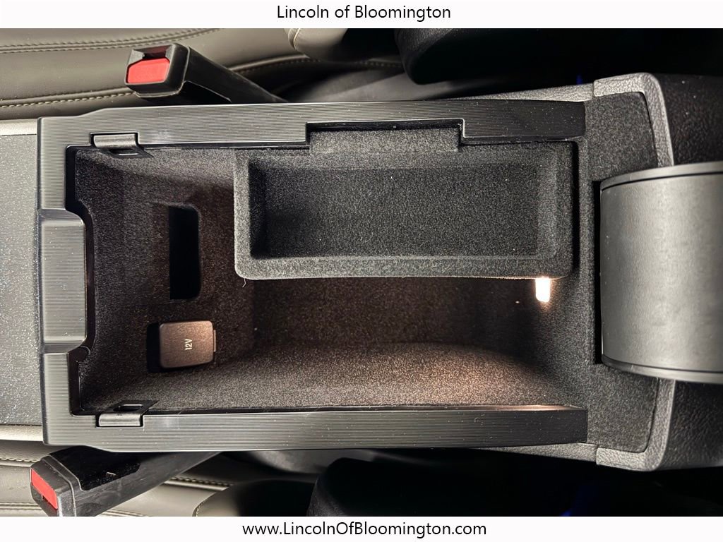 New 2024 Lincoln Corsair Reserve w/ Equipment Group 202A image 48