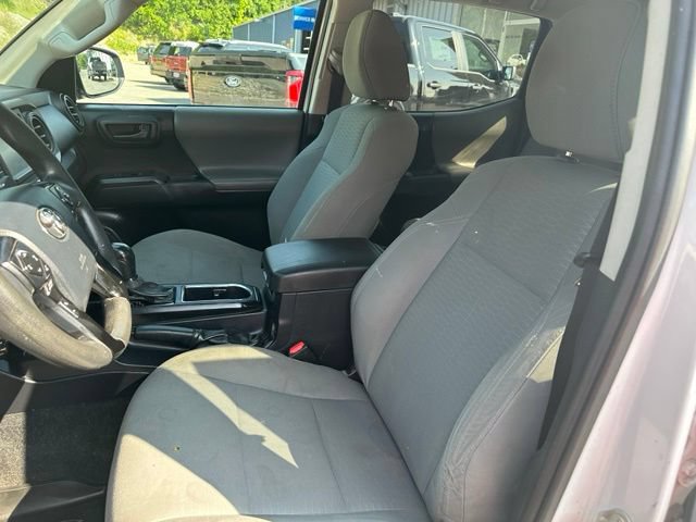 Used 2019 Toyota Tacoma SR RWD image 16