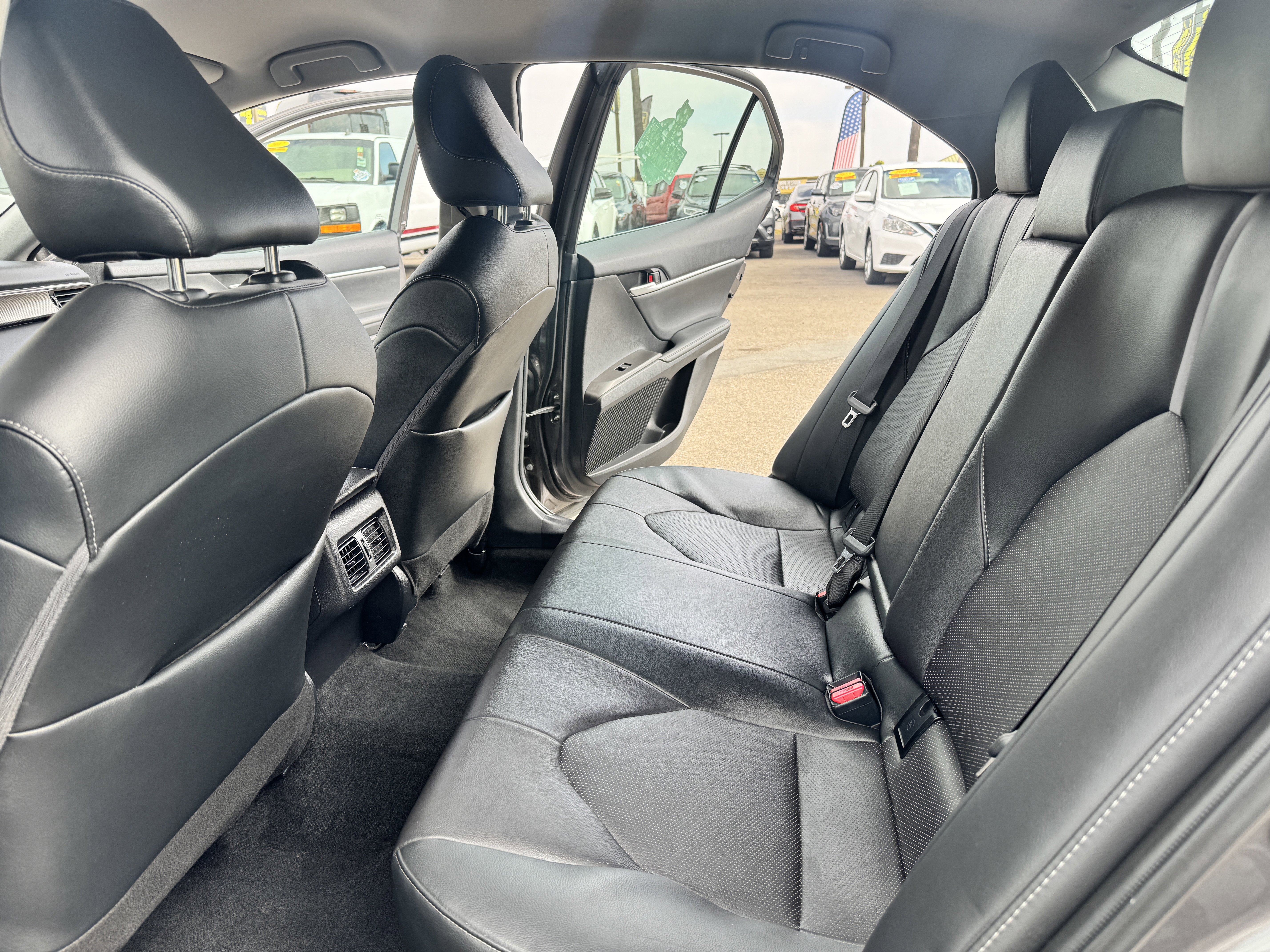 Used 2024 Toyota Camry XSE FWD image 13