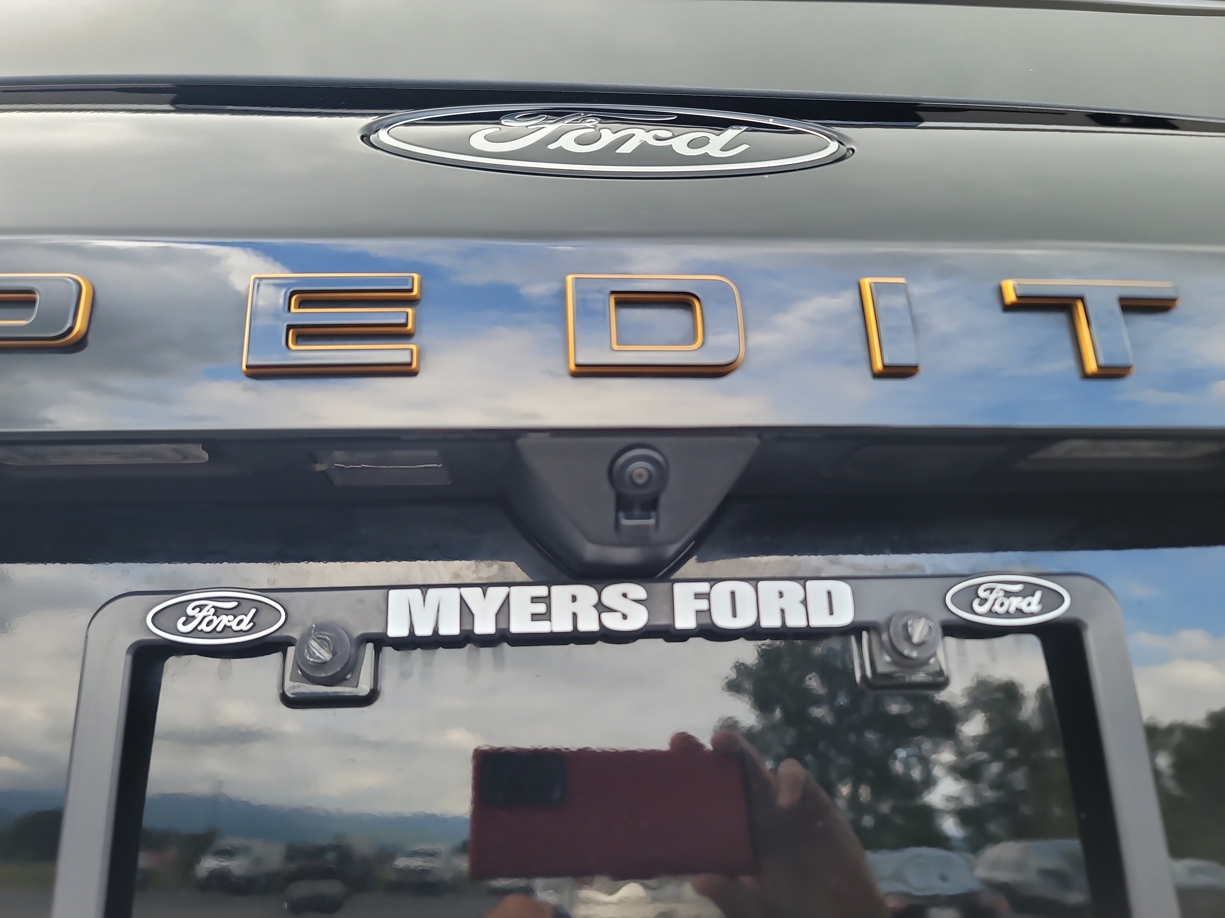 Used 2025 Ford Expedition Tremor AWD/4WD image 11
