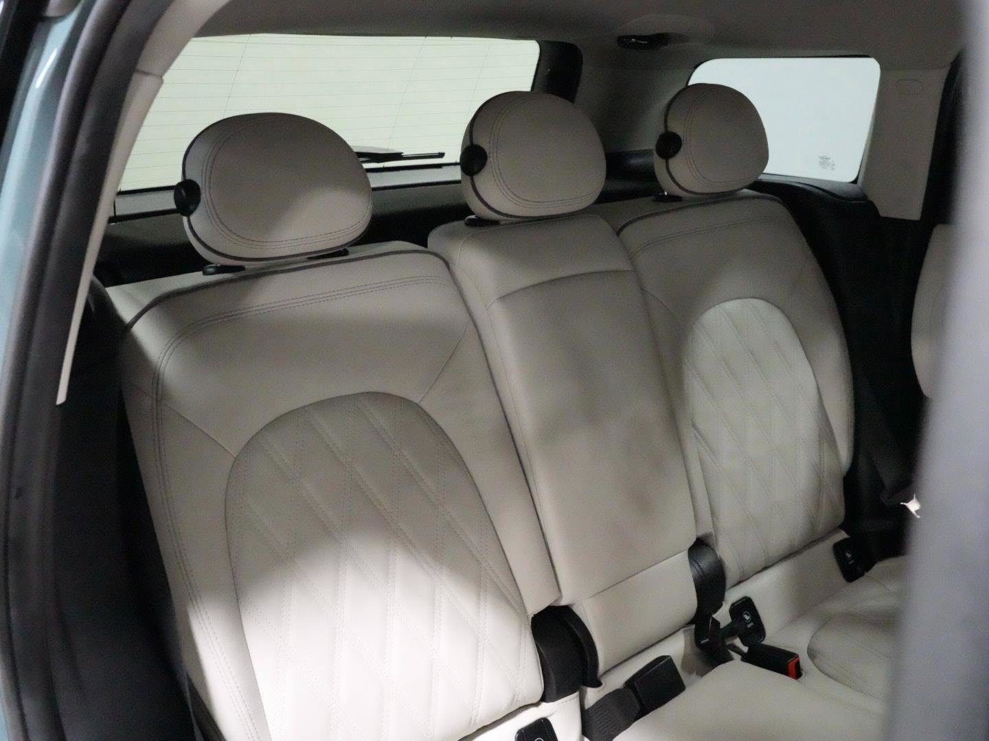 Certified 2023 MINI Cooper Countryman S w/ Signature Upholstery Package image 10