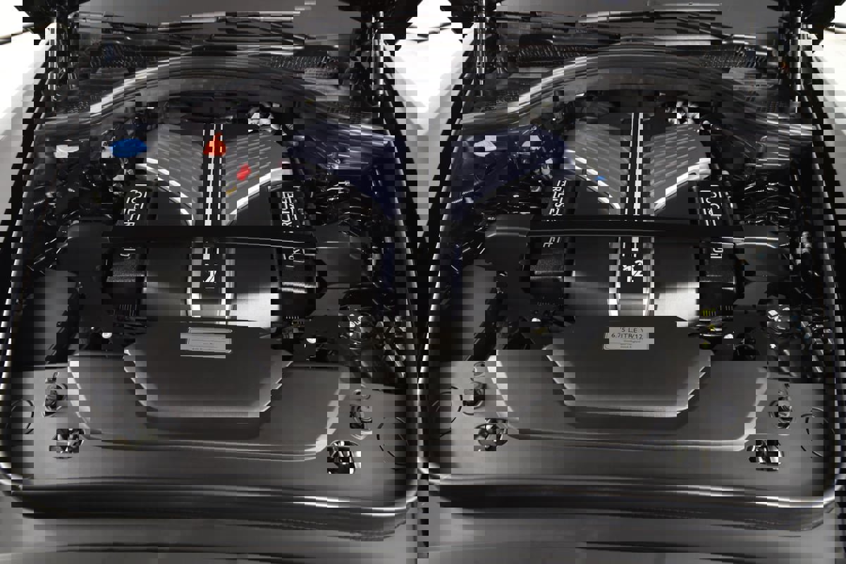 Used 2024 Rolls-Royce Cullinan Black Badge image 93