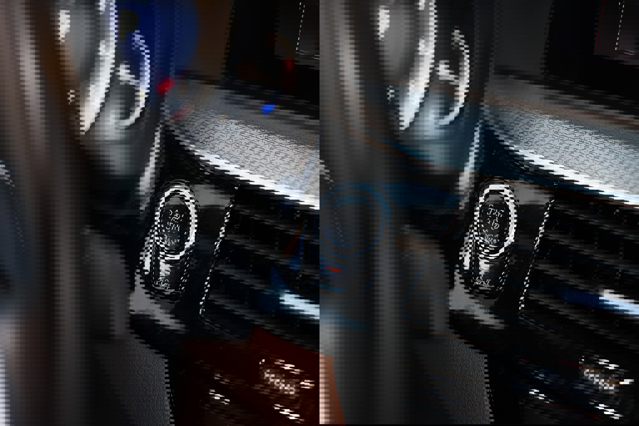 Used 2019 BMW M550i xDrive image 33