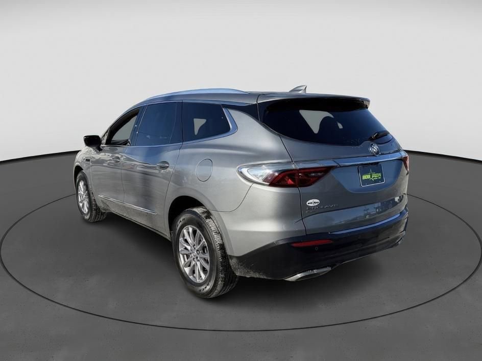 Certified 2023 Buick Enclave Essence image 4