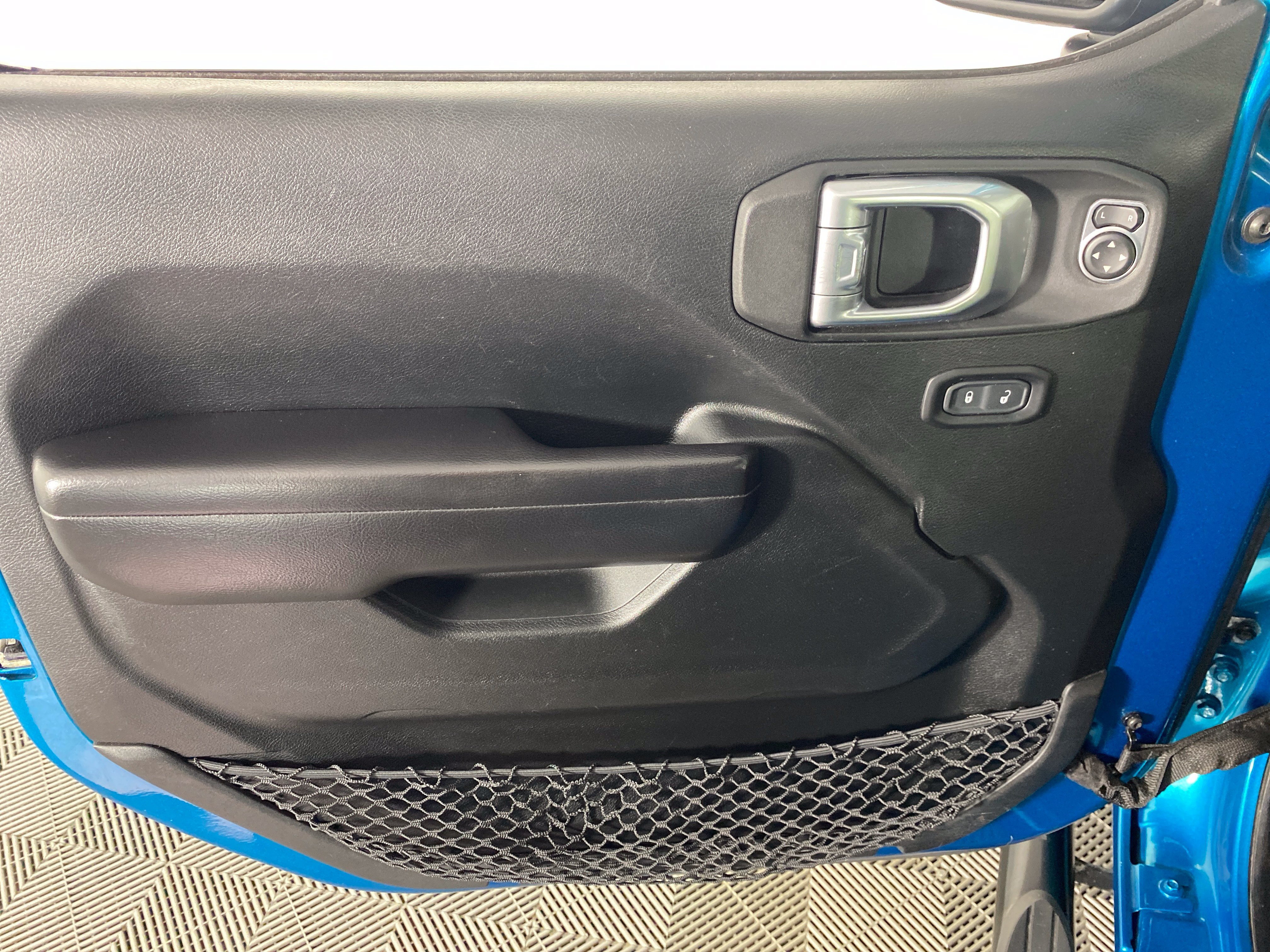 Used 2020 Jeep Wrangler Unlimited Sport S AWD/4WD image 12