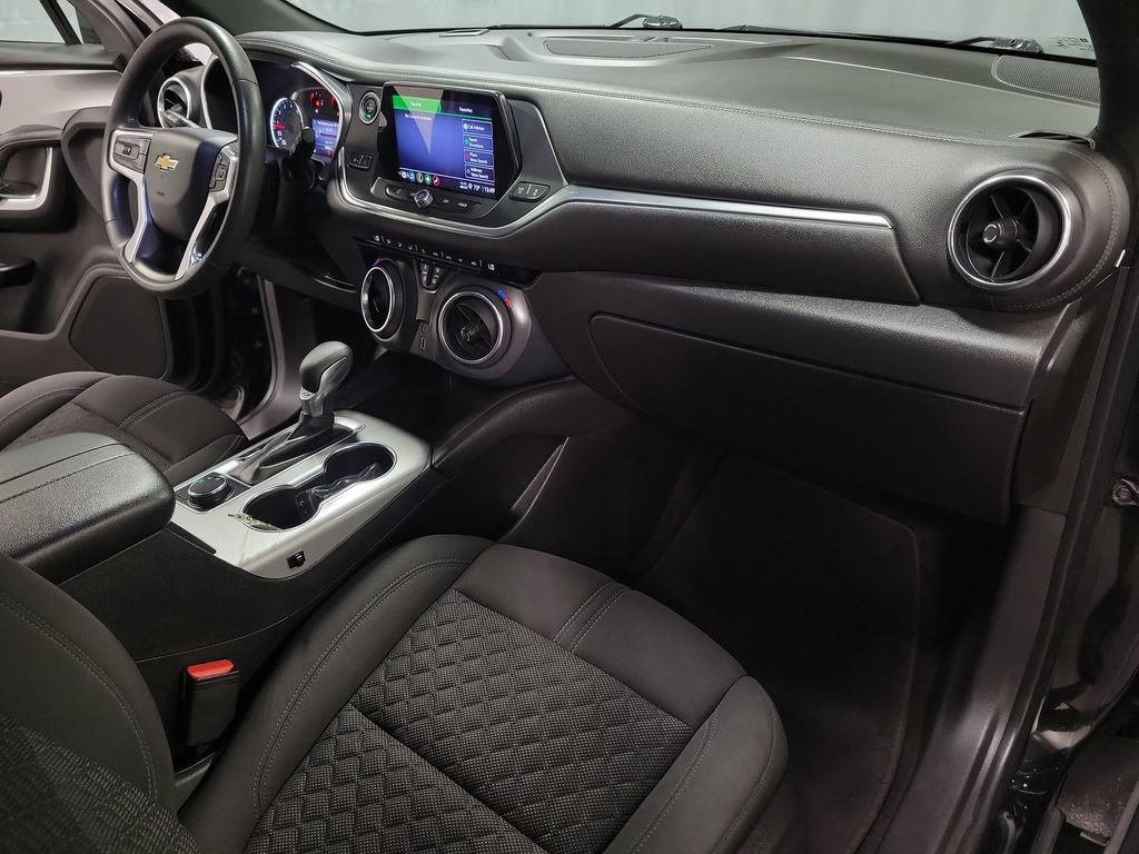 Used 2021 Chevrolet Blazer LT FWD image 32