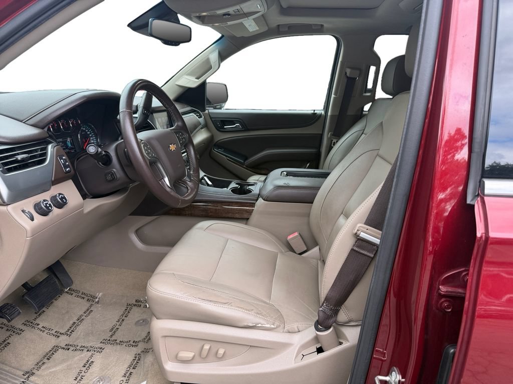 Used 2017 Chevrolet Suburban LT AWD/4WD image 10