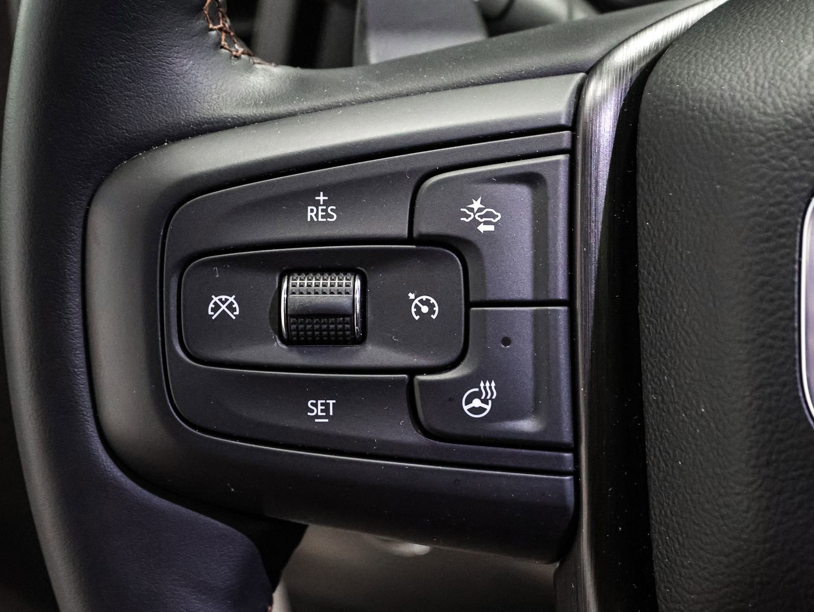 Certified 2024 GMC Sierra 1500 AT4 w/ Technology Package AWD/4WD image 36