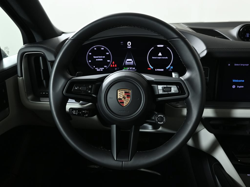 Used 2026 Porsche Cayenne E-Hybrid AWD/4WD image 18