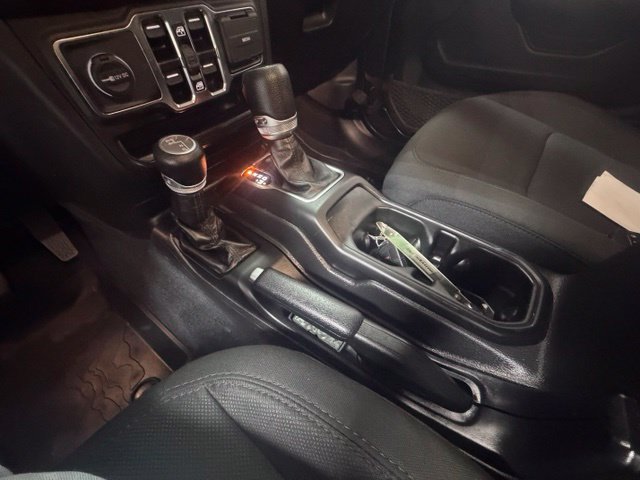 Used 2022 Jeep Wrangler Unlimited Sport AWD/4WD image 22
