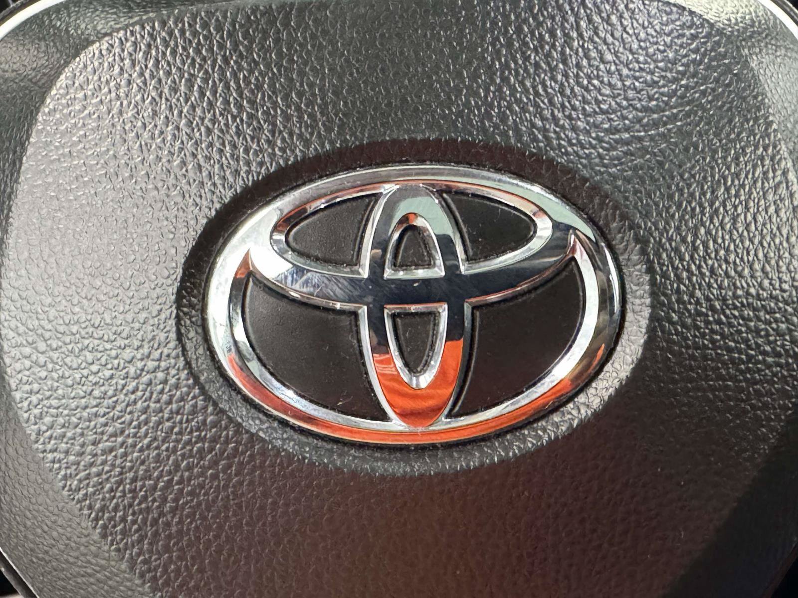 Certified 2025 Toyota Corolla Cross LE w/ Moonroof Package AWD/4WD image 33
