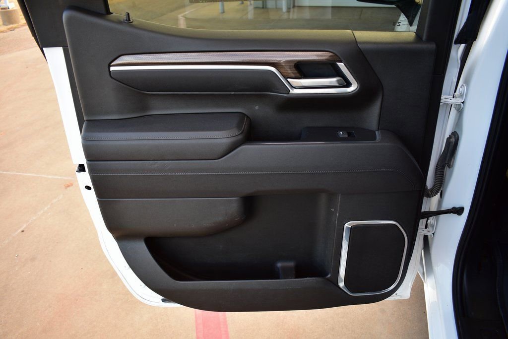 Used 2025 Chevrolet Silverado 1500 LT image 21