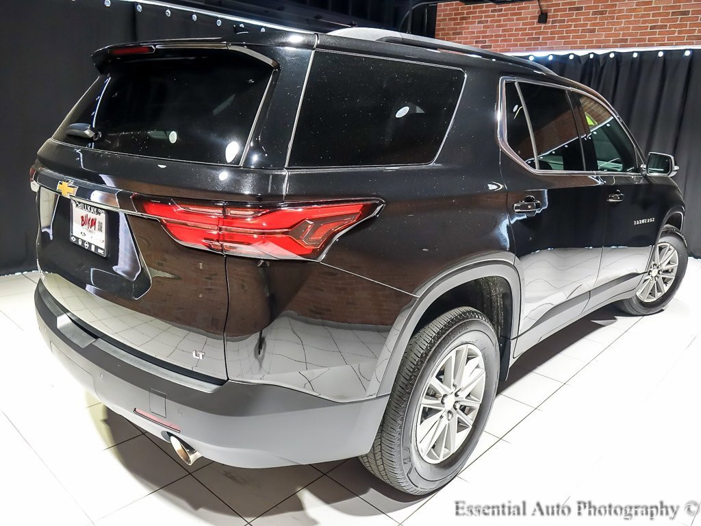 Used 2022 Chevrolet Traverse LT image 12
