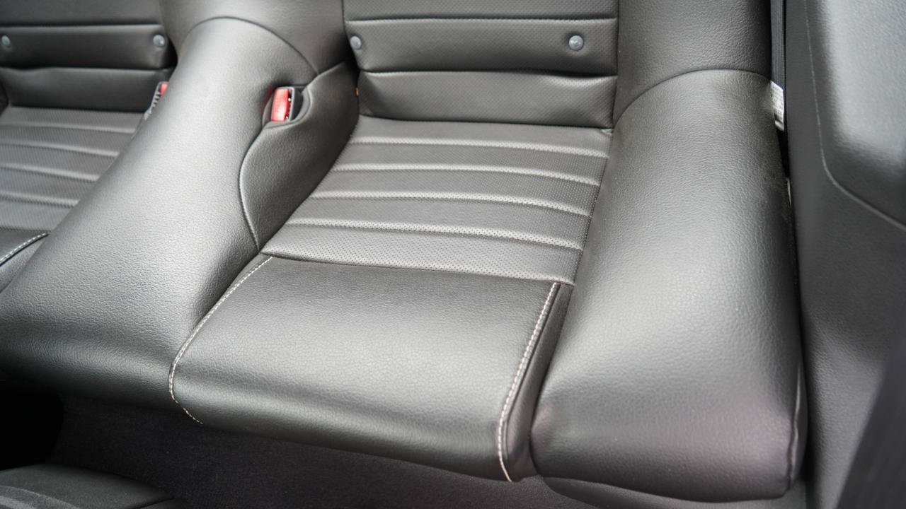 Used 2010 Ford Mustang GT RWD image 47