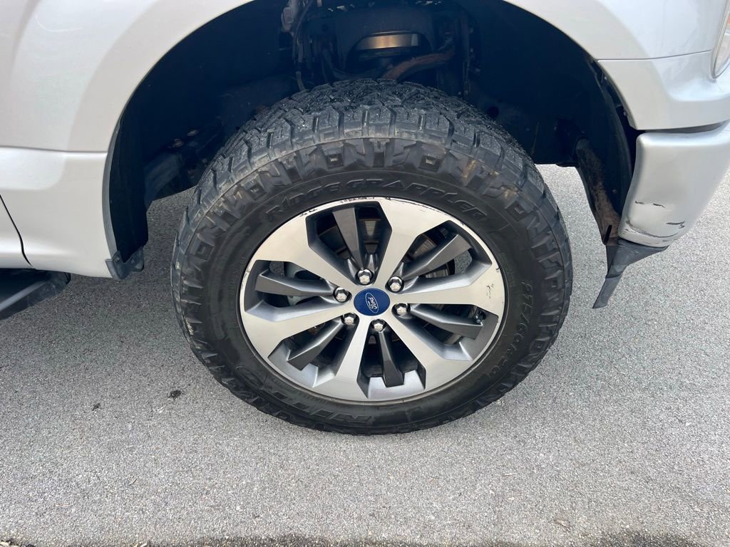 Used 2019 Ford F150 XL w/ Equipment Group 101A Mid AWD/4WD image 11