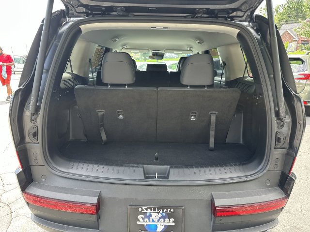 Used 2026 Hyundai Santa Fe SEL FWD image 32