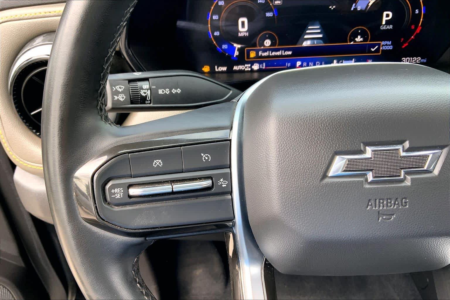 Used 2024 Chevrolet Colorado ZR2 w/ Safety Package AWD/4WD image 20