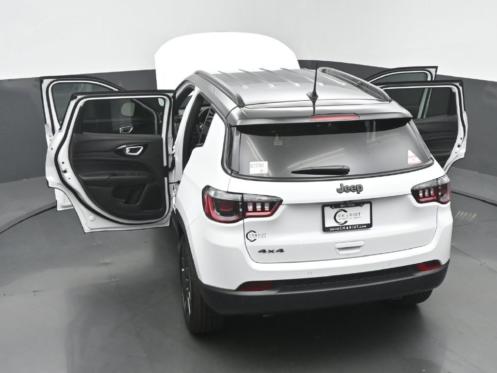 New 2027 Jeep Compass Limited AWD/4WD image 60