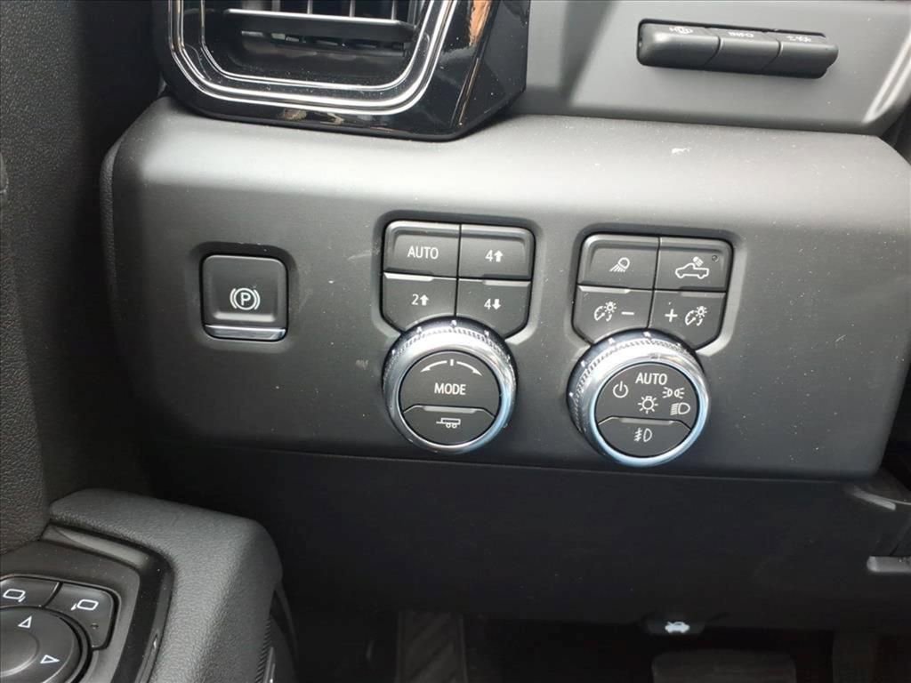 New 2026 GMC Sierra 2500 AT4 w/ AT4 Premium Plus Package image 20