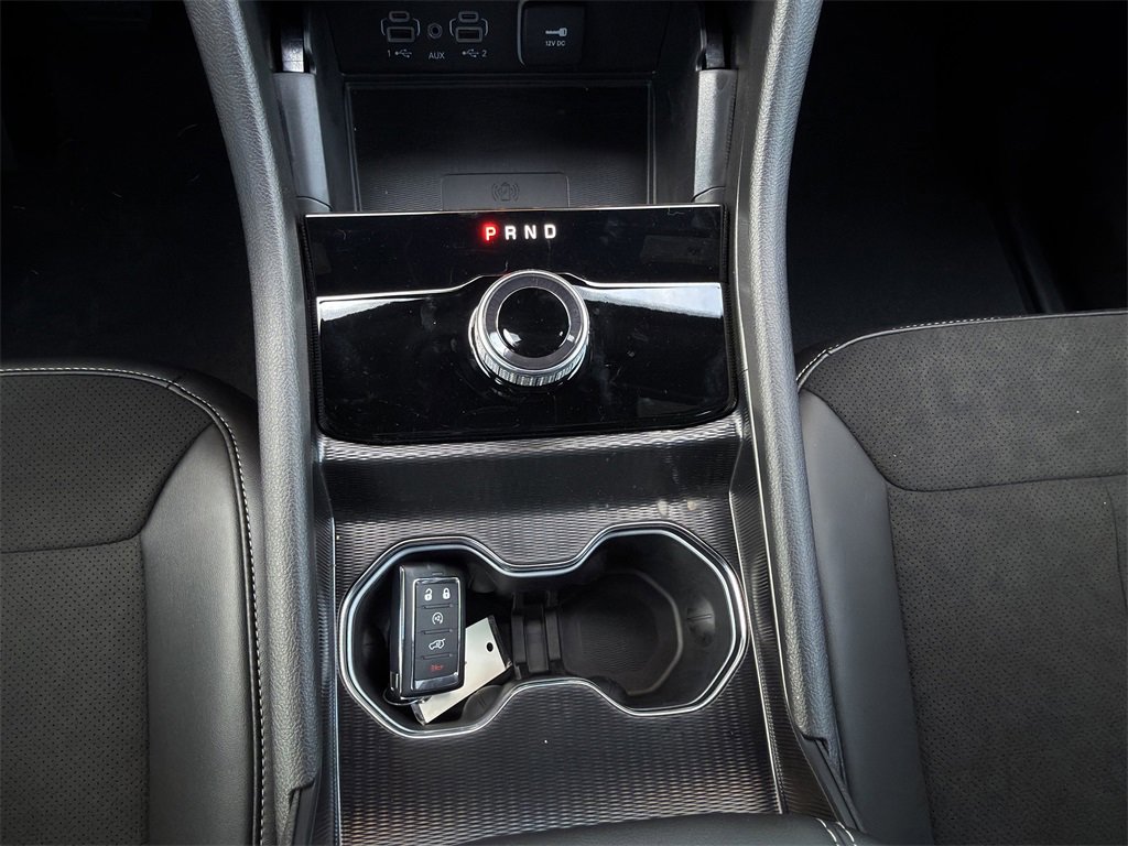 New 2025 Jeep Grand Cherokee Altitude image 17