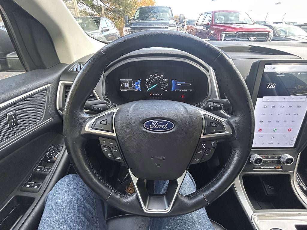 Used 2023 Ford Edge SEL AWD/4WD image 14
