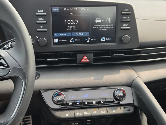 New 2026 Hyundai Elantra SEL Sport FWD image 9