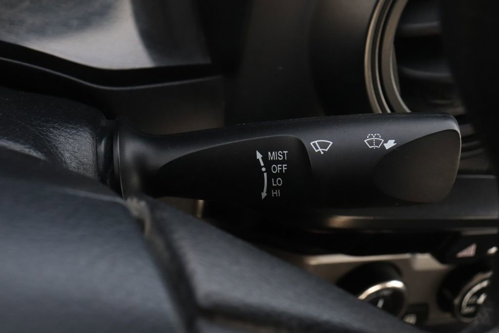 Used 2017 Toyota Tacoma SR image 36