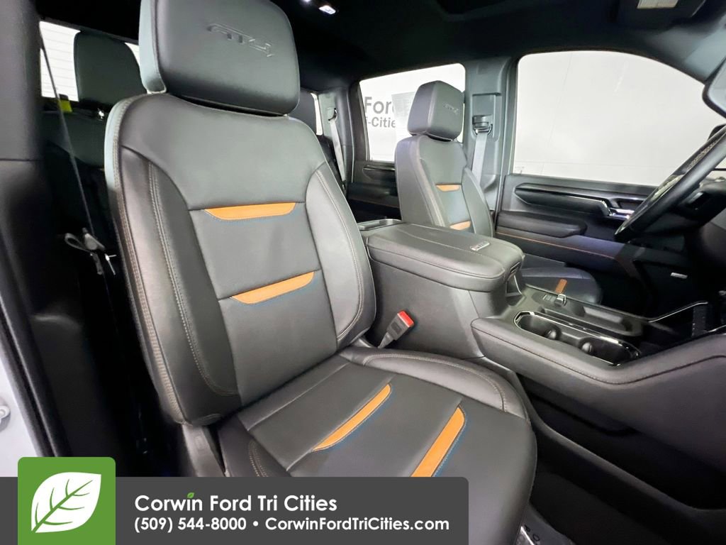 Used 2025 GMC Sierra 3500 AT4 w/ AT4 Premium Plus Package image 16
