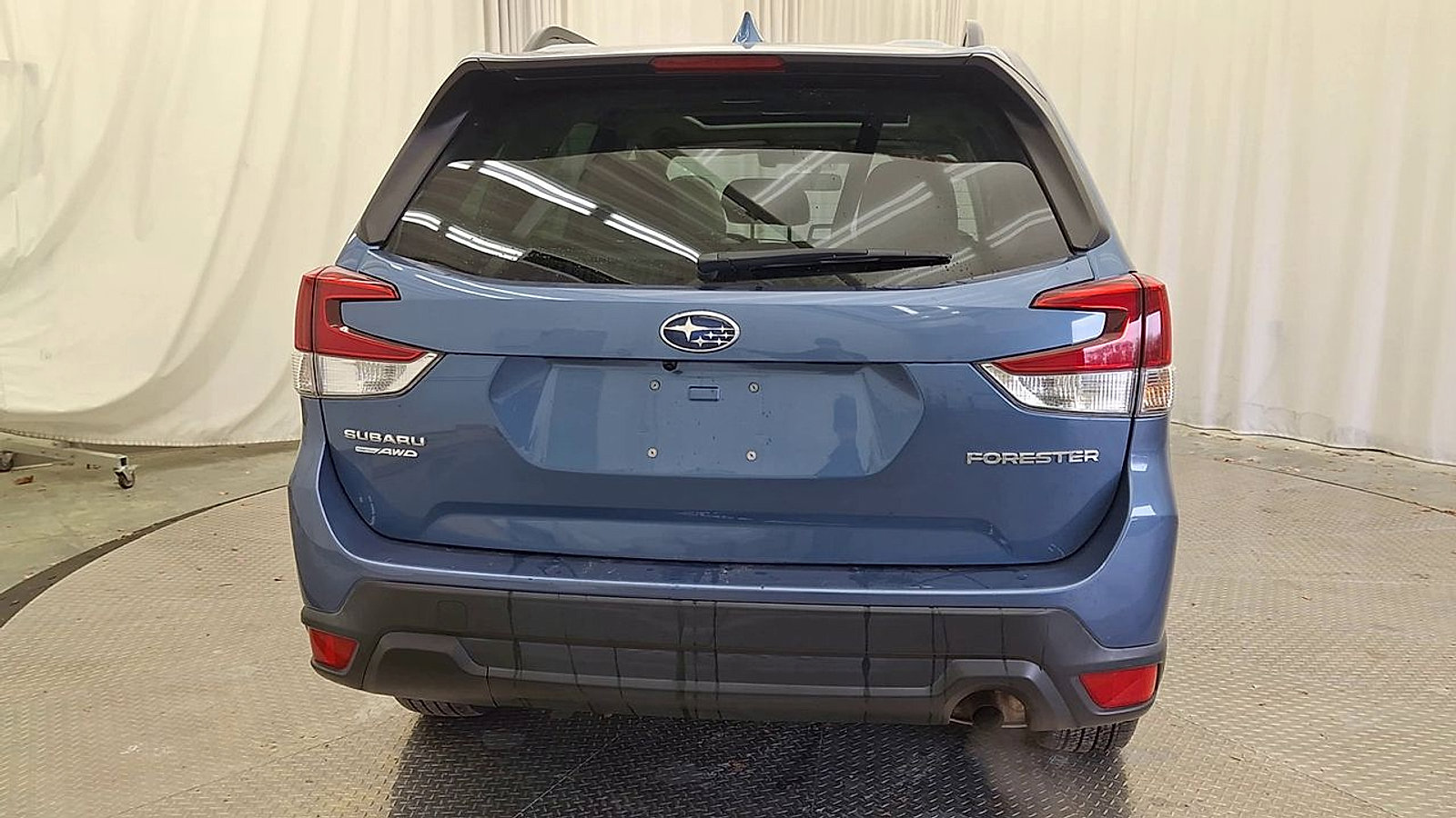 Used 2020 Subaru Forester Premium image 2