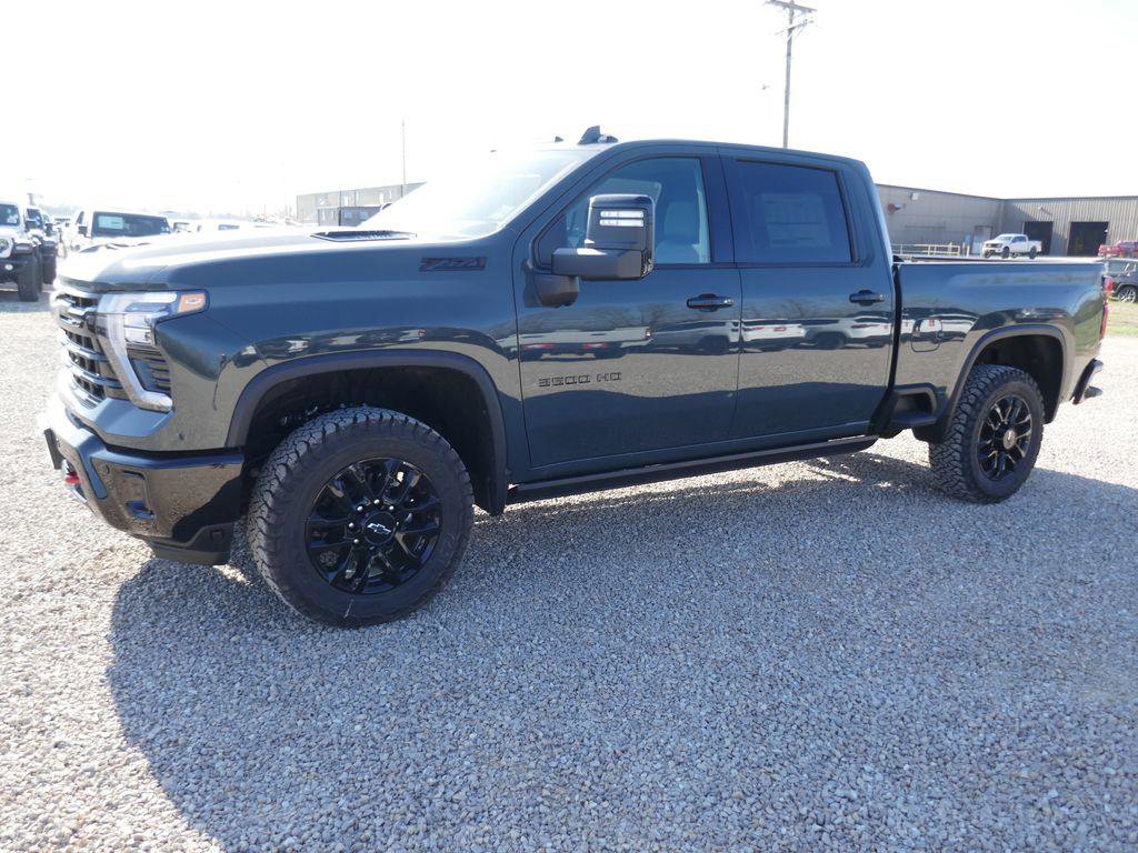 New 2026 Chevrolet Silverado 3500 LTZ w/ LTZ Plus Package image 9