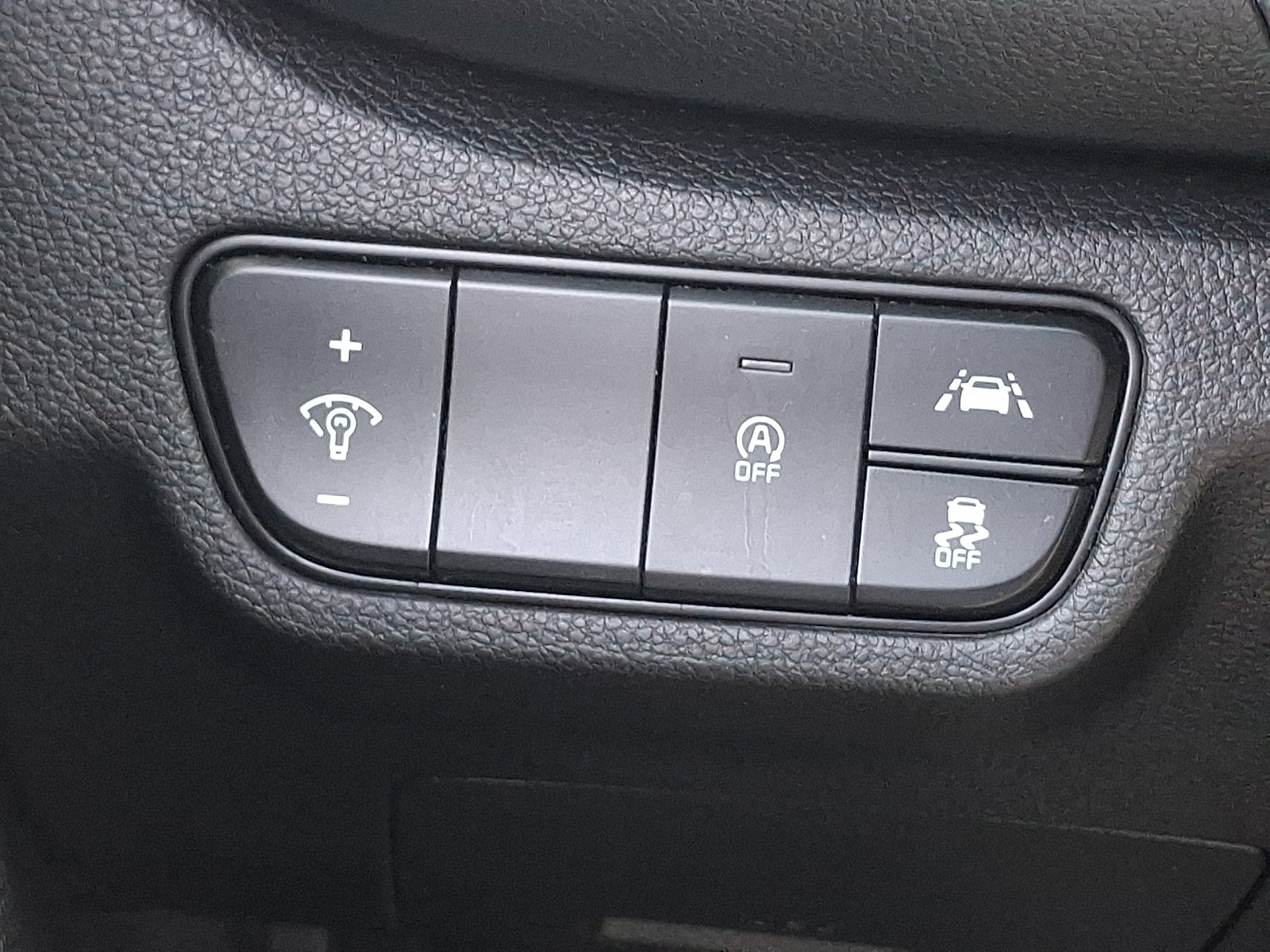 Used 2023 Kia Seltos LX AWD/4WD image 26