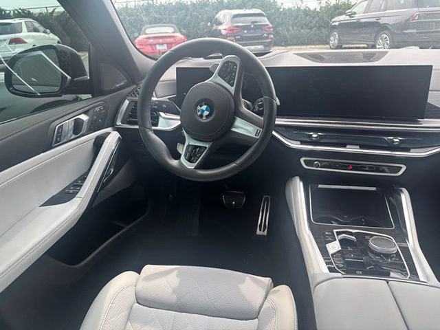 Certified 2026 BMW X6 xDrive40i AWD/4WD image 18