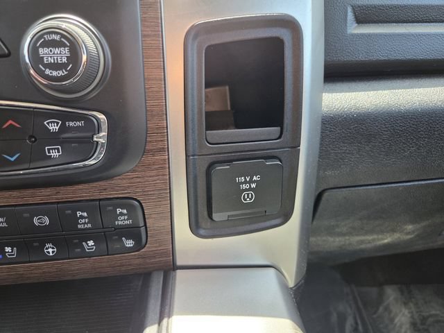 Used 2018 RAM 3500 Laramie AWD/4WD image 29