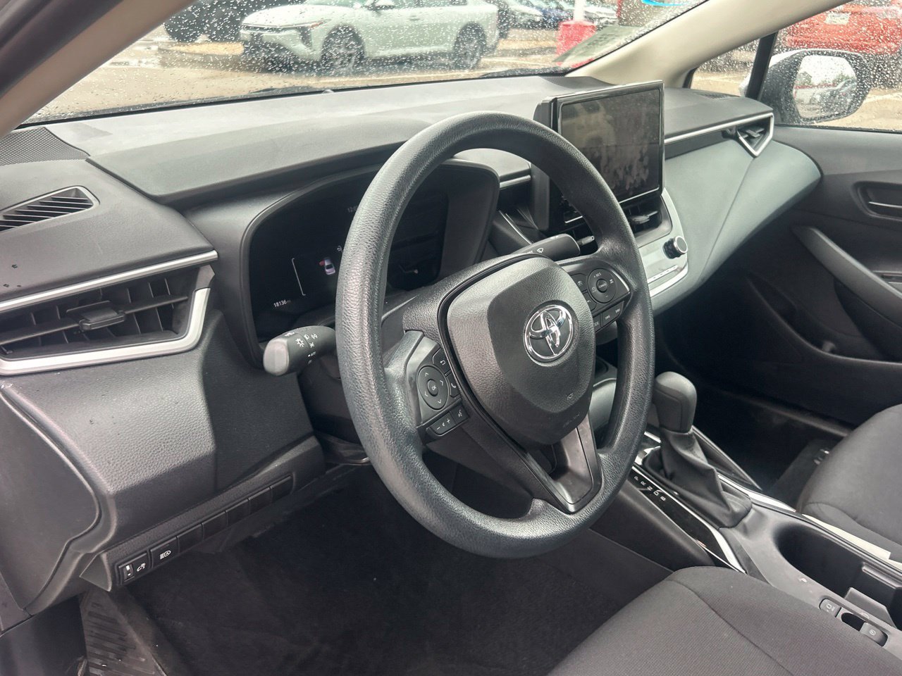 Used 2026 Toyota Corolla LE FWD image 6