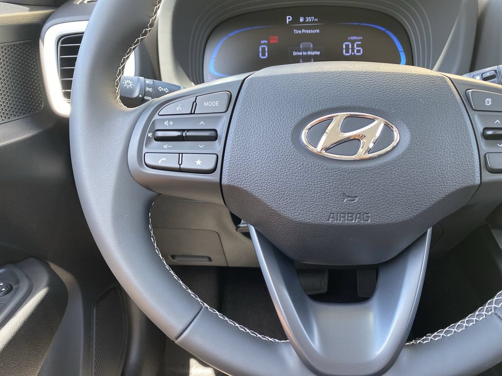 New 2026 Hyundai Venue SEL FWD image 20