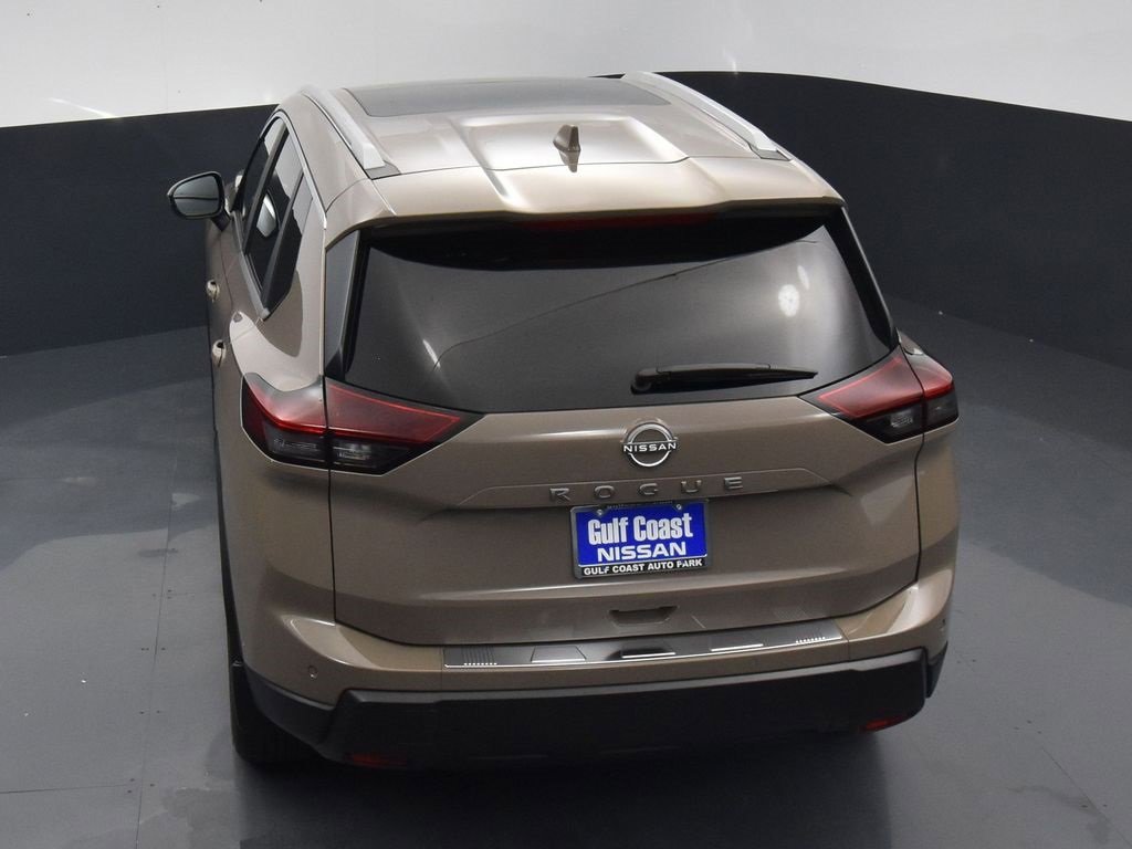 Certified 2025 Nissan Rogue SV w/ SV Premium Package image 35