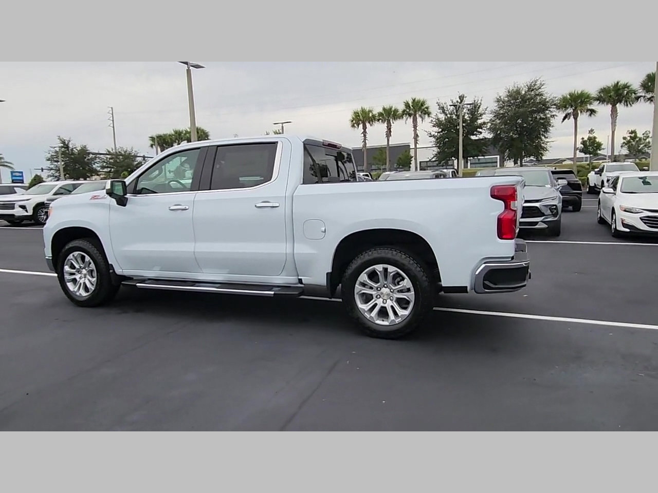 New 2026 Chevrolet Silverado 1500 LTZ w/ Z71 Off-Road Package image 20