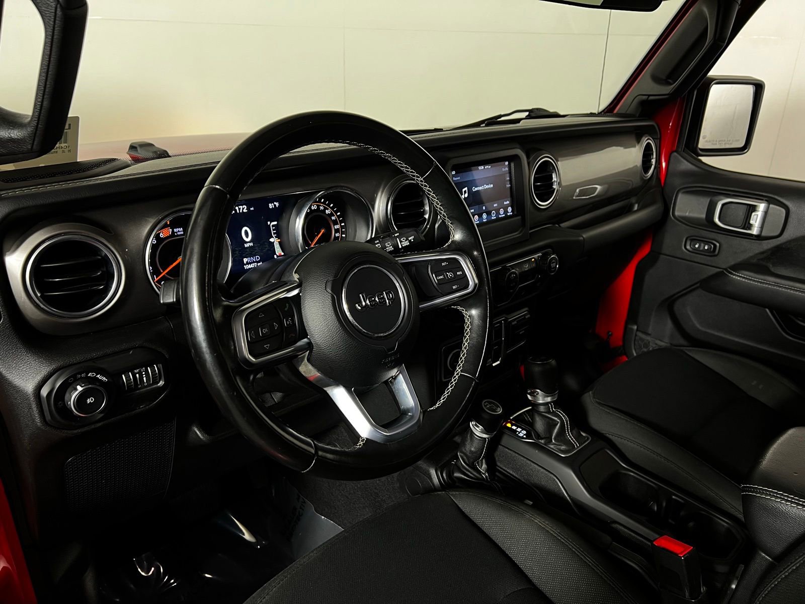 Used 2020 Jeep Wrangler Unlimited Sahara image 12