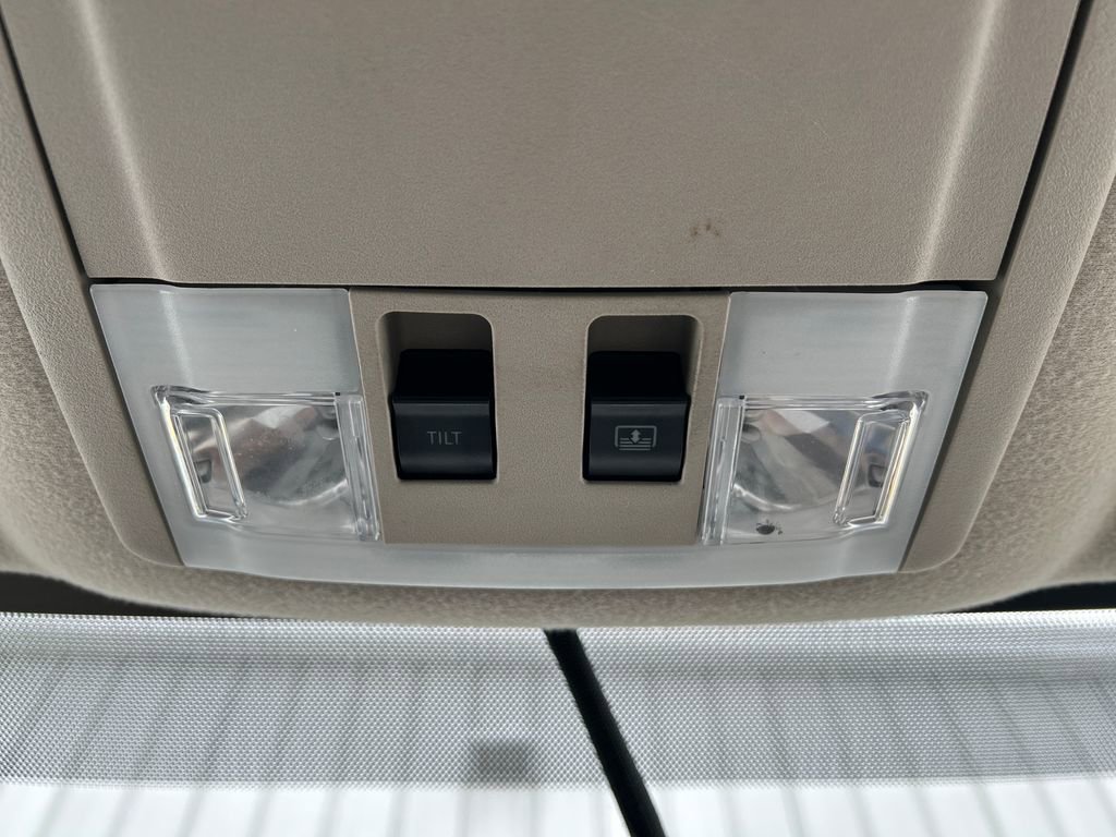 Used 2010 Ford Edge Limited image 21