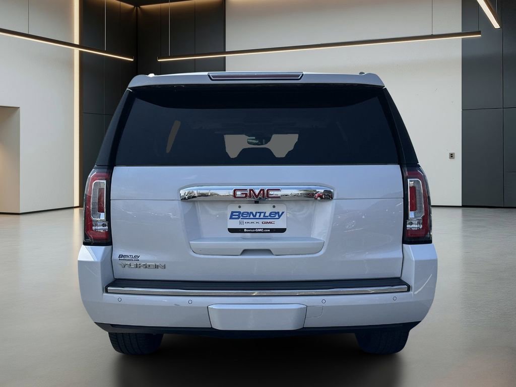 Used 2017 GMC Yukon Denali w/ Open Road Package image 5