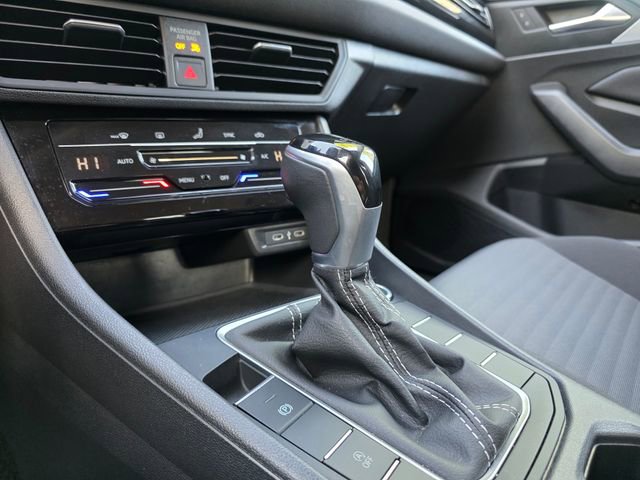 Used 2025 Volkswagen Jetta S image 22