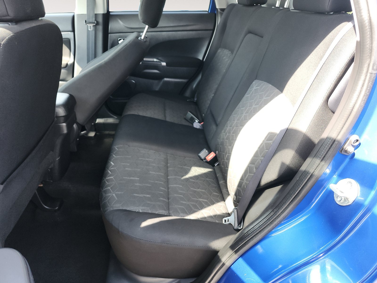 Used 2021 Mitsubishi Outlander Sport SE AWD/4WD image 13