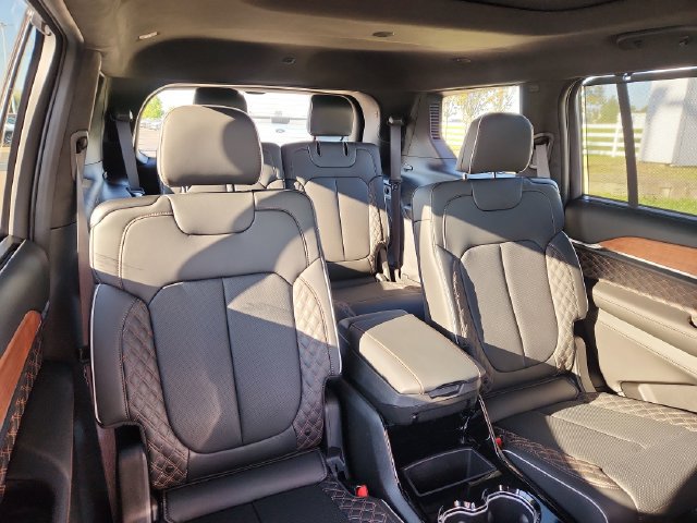 Used 2026 Jeep Grand Cherokee L Summit AWD/4WD image 30