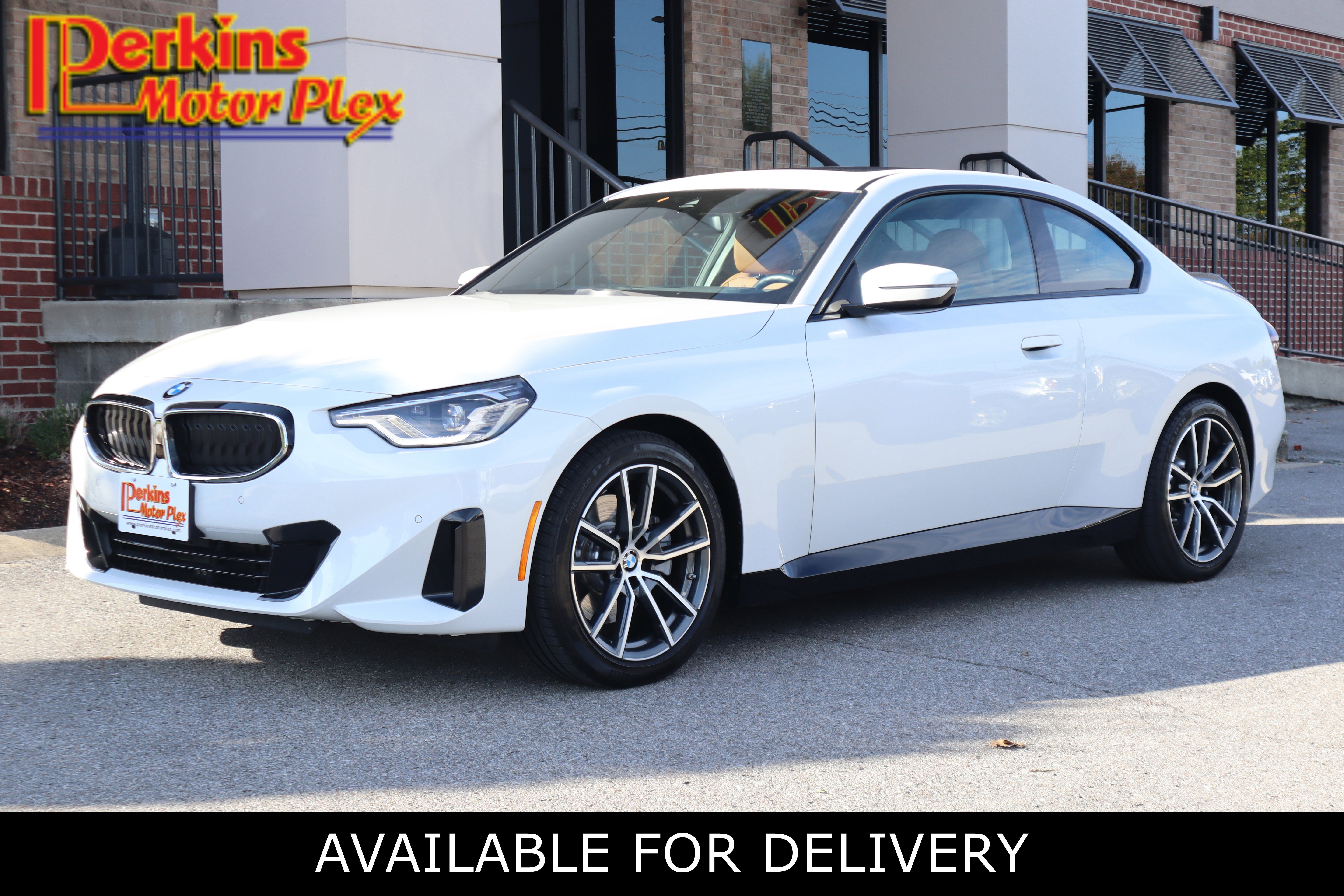 Used 2023 BMW 230i xDrive Coupe w/ Premium Package image 1